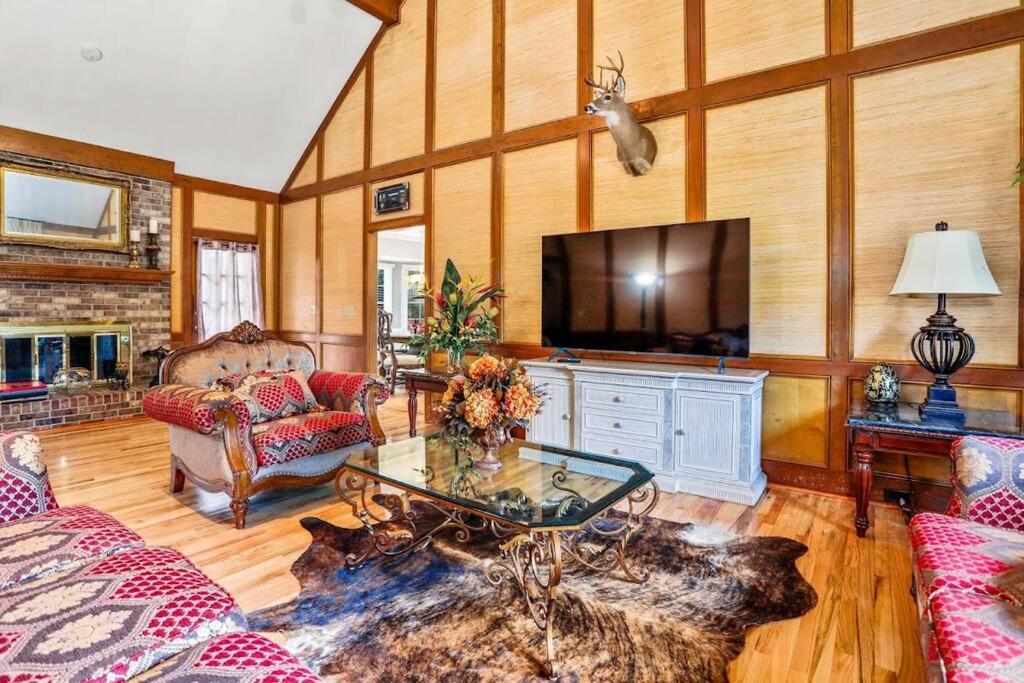 Lovely 5Bed, 3-Fullbath ! 5Min To Free Way I-85 Lawrenceville Luaran gambar