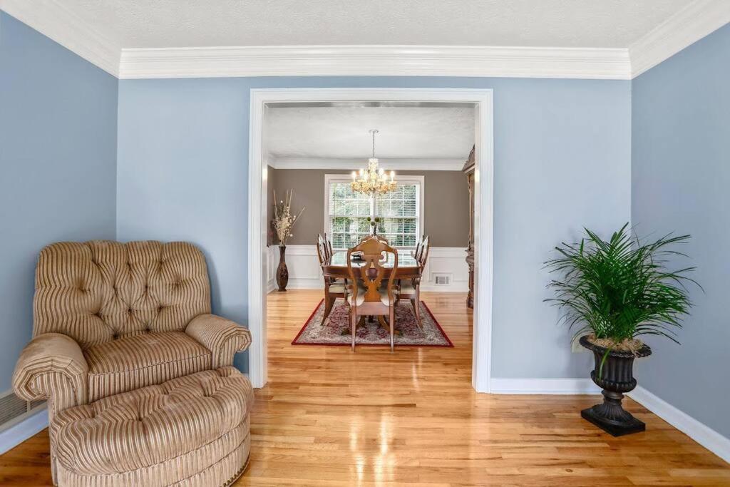 Lovely 5Bed, 3-Fullbath ! 5Min To Free Way I-85 Lawrenceville Luaran gambar
