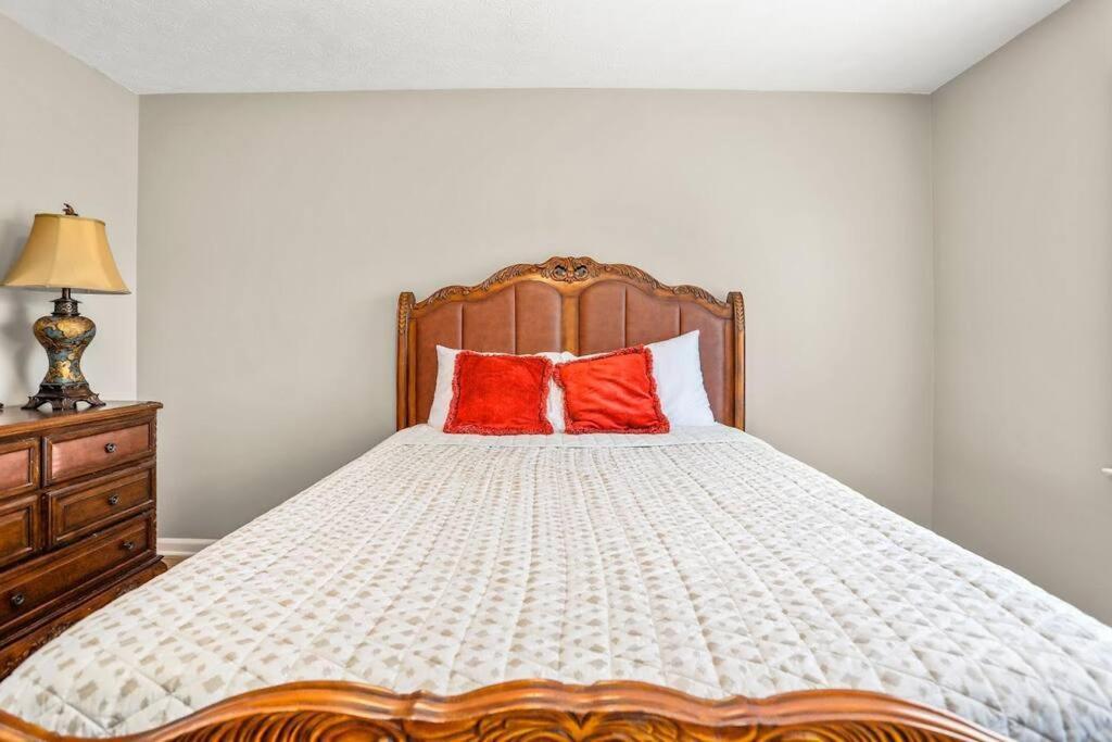 Lovely 5Bed, 3-Fullbath ! 5Min To Free Way I-85 Lawrenceville Luaran gambar