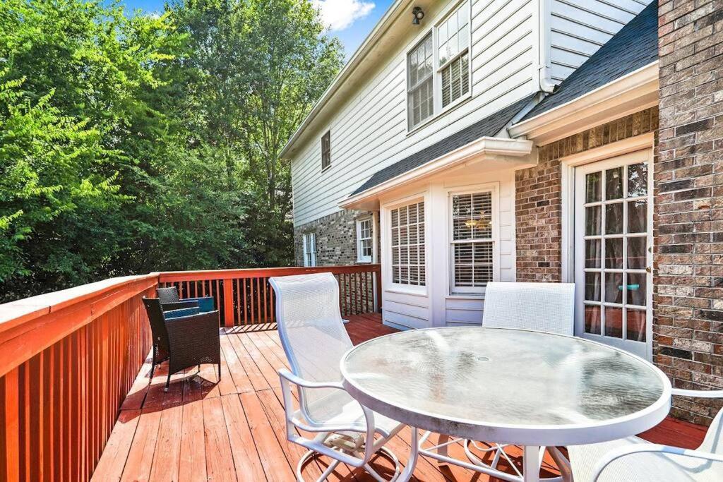 Lovely 5Bed, 3-Fullbath ! 5Min To Free Way I-85 Lawrenceville Luaran gambar