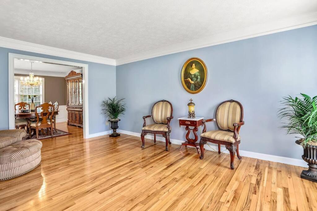 Lovely 5Bed, 3-Fullbath ! 5Min To Free Way I-85 Lawrenceville Luaran gambar